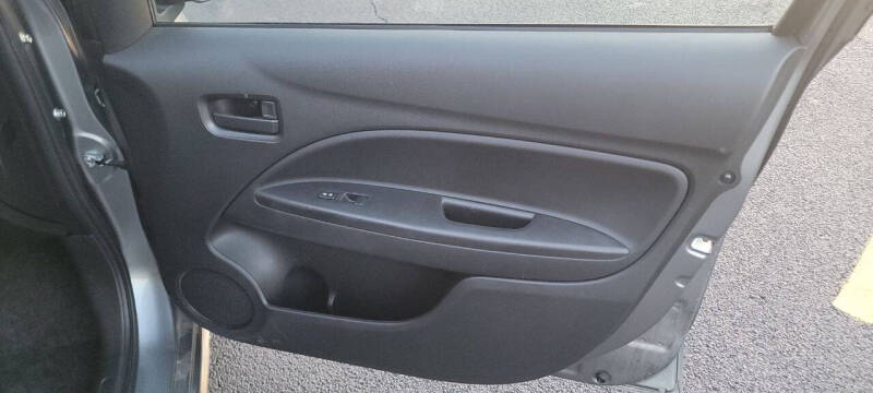 2020 Mitsubishi Mirage ES