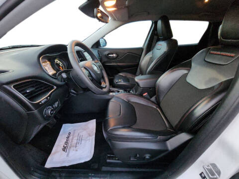 2022 Jeep Cherokee Trailhawk