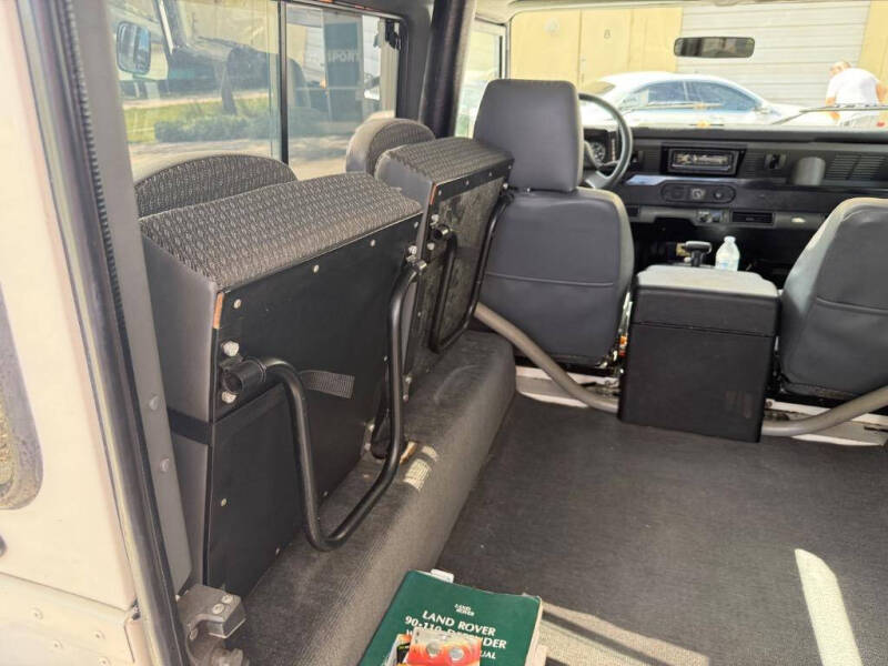 1997 Land Rover Defender