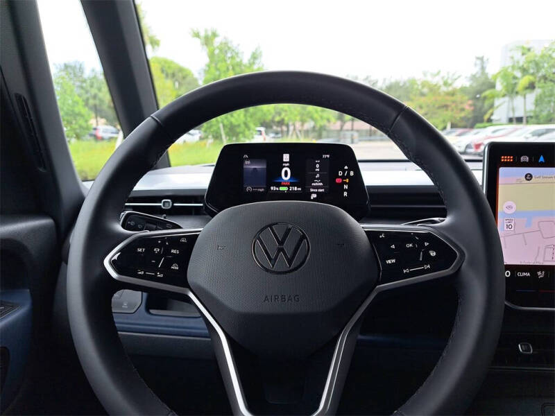 2025 Volkswagen ID. Buzz Pro S