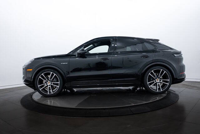 2025 Porsche Cayenne E-Hybrid Coupe