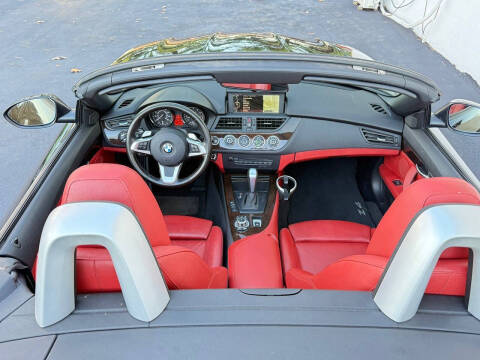 2011 BMW Z4 sDrive30i