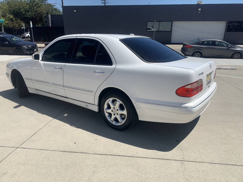 2002 Mercedes-Benz E-Class E 320