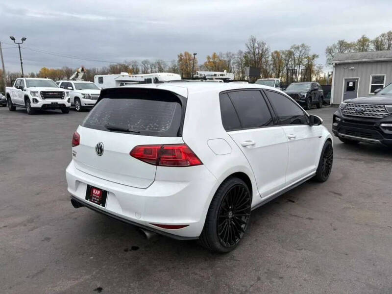 2017 Volkswagen Golf GTI