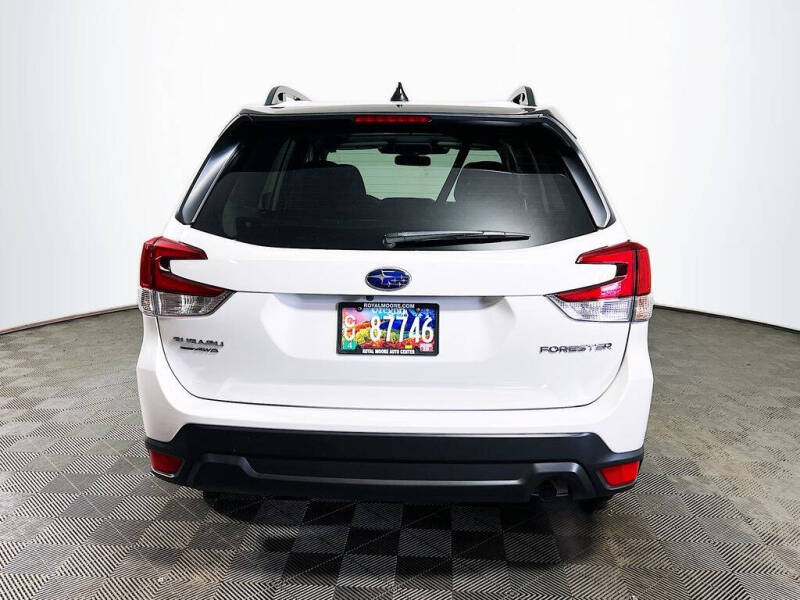 2024 Subaru Forester Premium