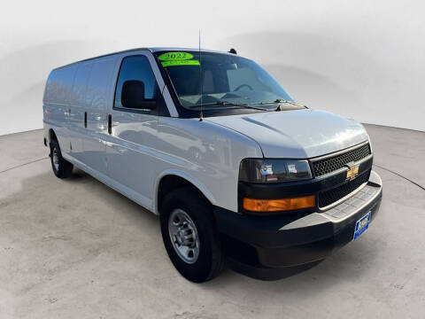 2022 Chevrolet Express 2500