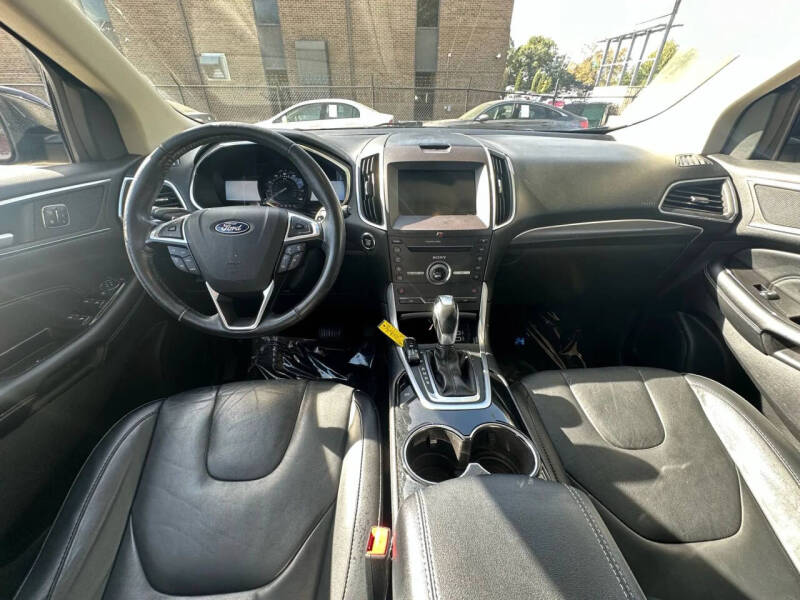 2016 Ford Edge Titanium