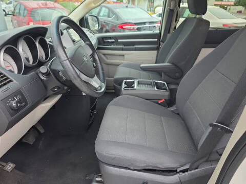 2008 Dodge Grand Caravan SXT