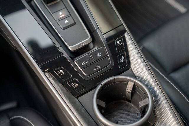 2021 Porsche 911 25
