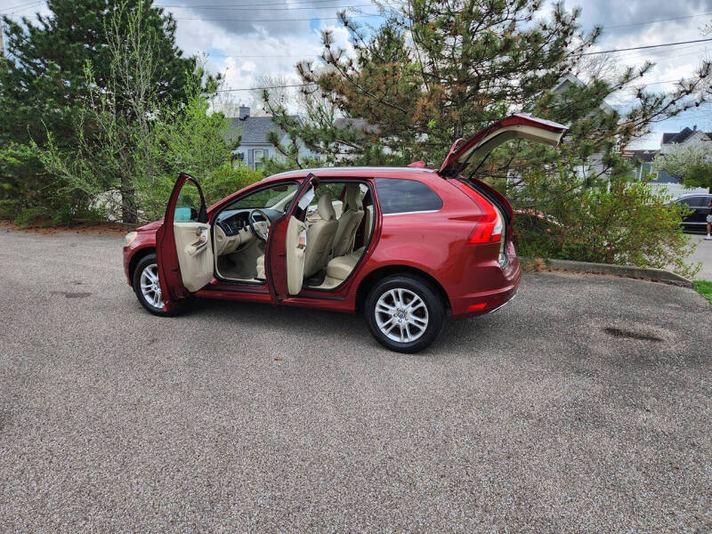2015 Volvo XC60 T5 Drive-E Premier
