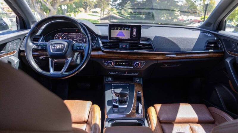 2018 Audi Q5 2.0T quattro Premium Plus