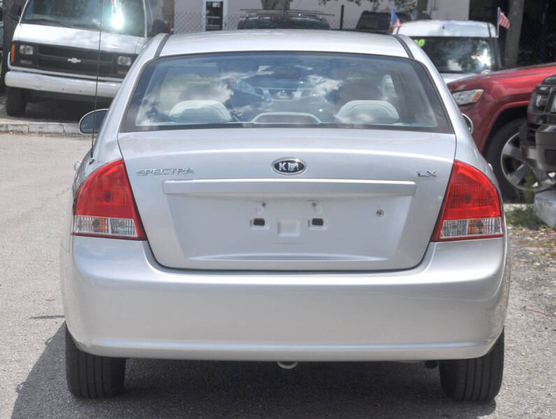 2009 Kia Spectra