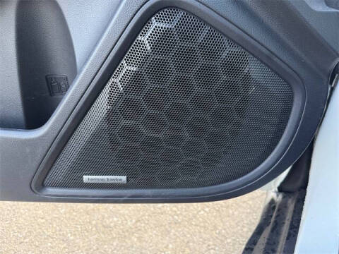 2021 Subaru Outback Touring