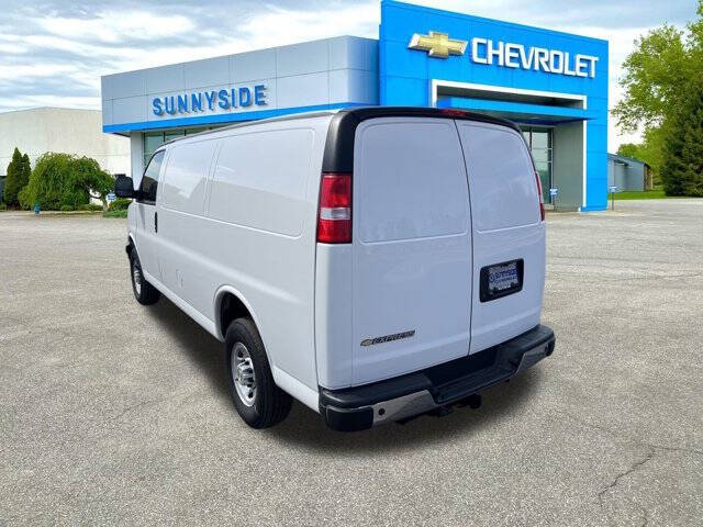 2024 Chevrolet Express 3500