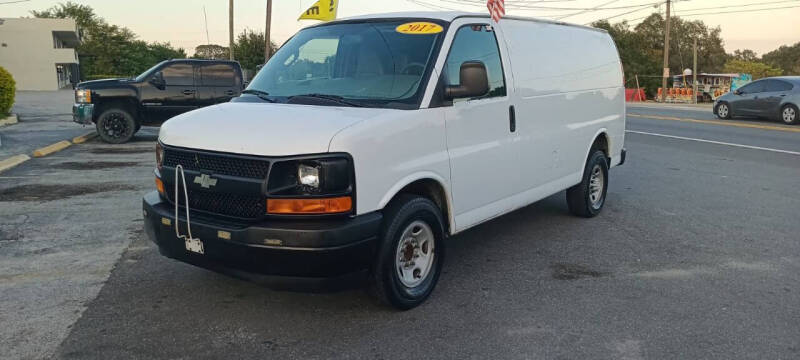 2017 Chevrolet Express 2500