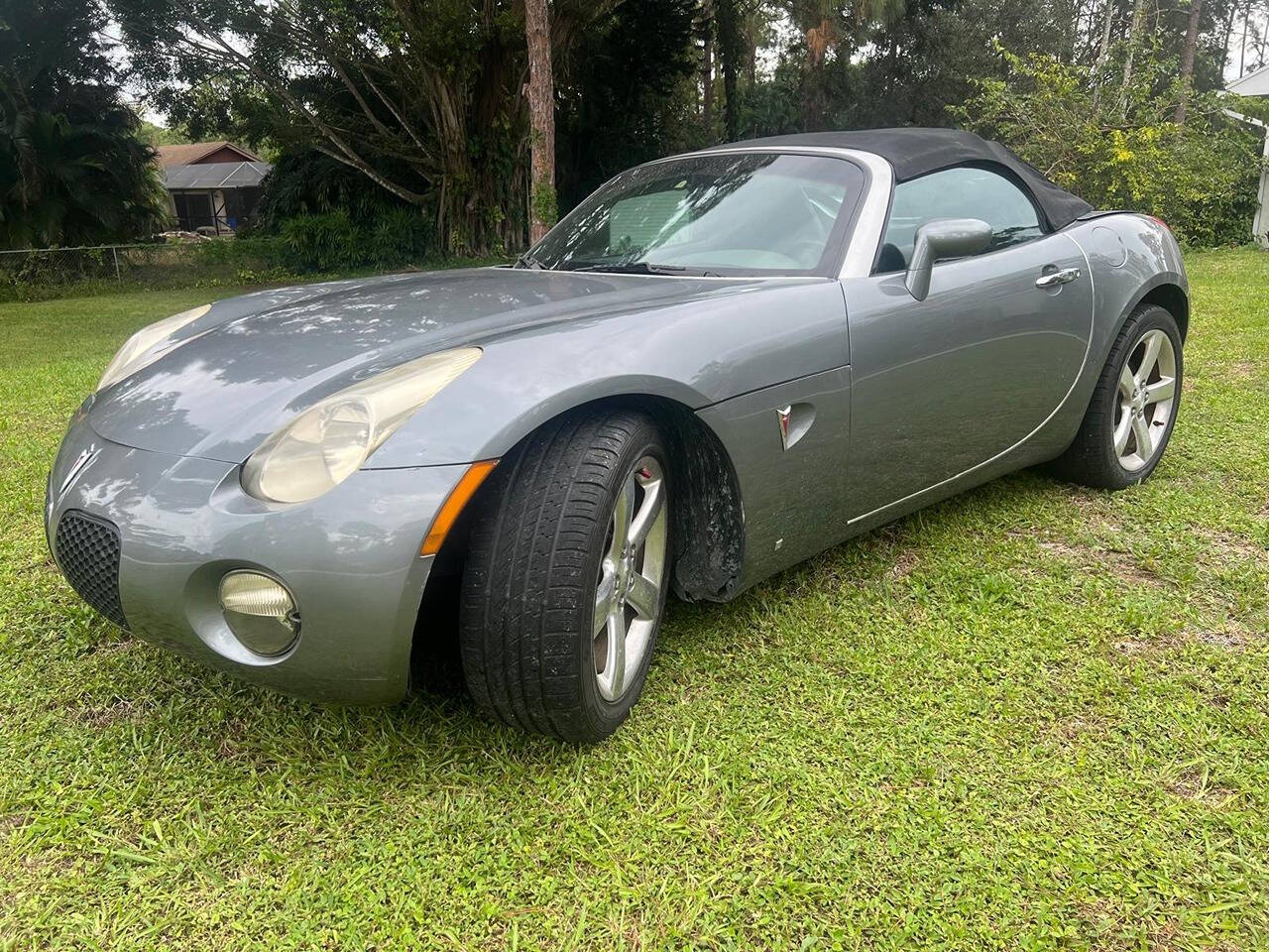 2006 Pontiac Solstice for sale at Q Cars Auto in Jersey City, NJ