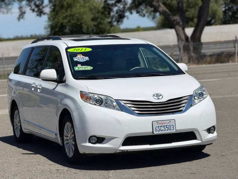 2011 Toyota Sienna