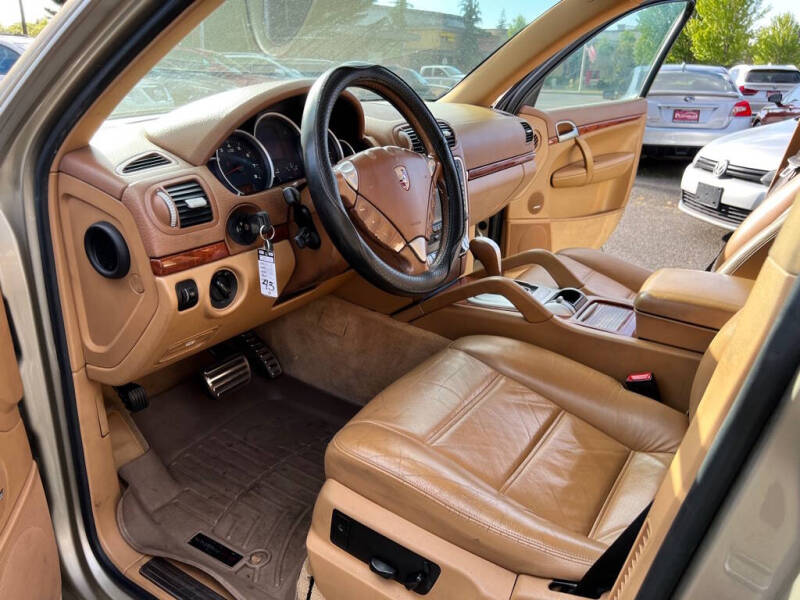 2004 Porsche Cayenne S