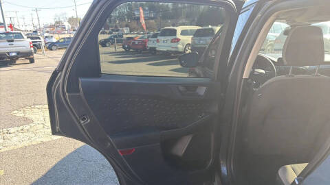 2020 Ford Escape S