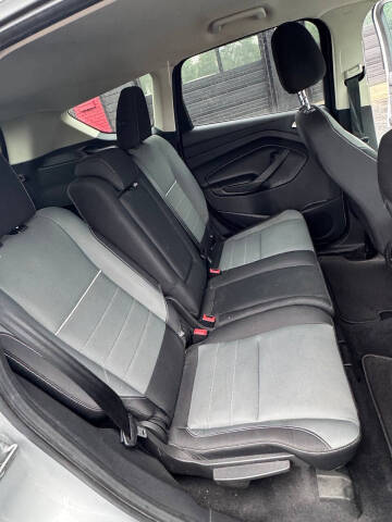 2015 Ford Escape SE