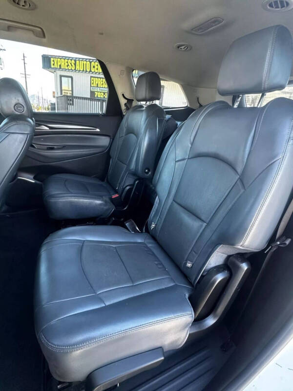 2019 Buick Enclave Essence