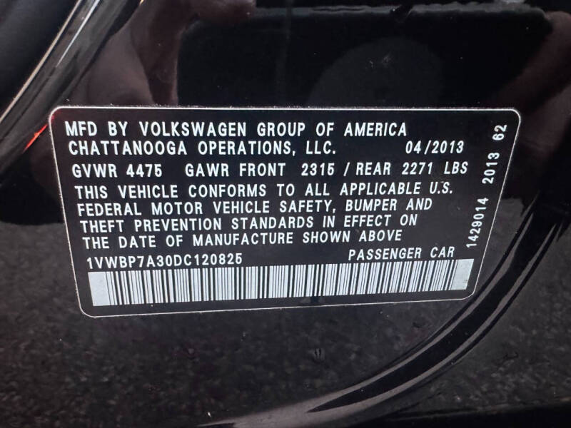 2013 Volkswagen Passat SE PZEV