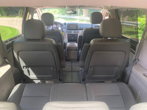 2009 Volkswagen Routan SEL