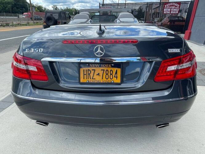 2011 Mercedes-Benz E350