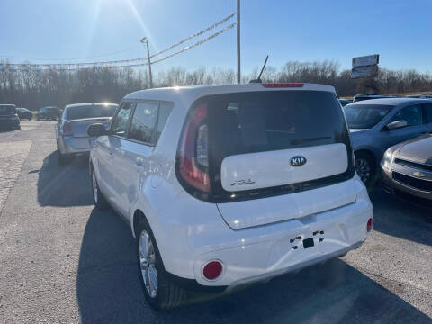 2019 Kia Soul +