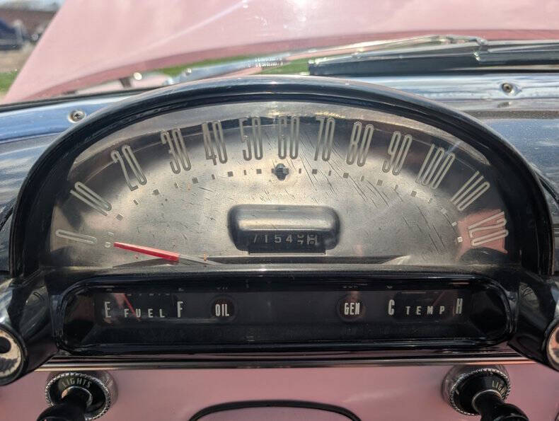 1955 Ford Sunliner