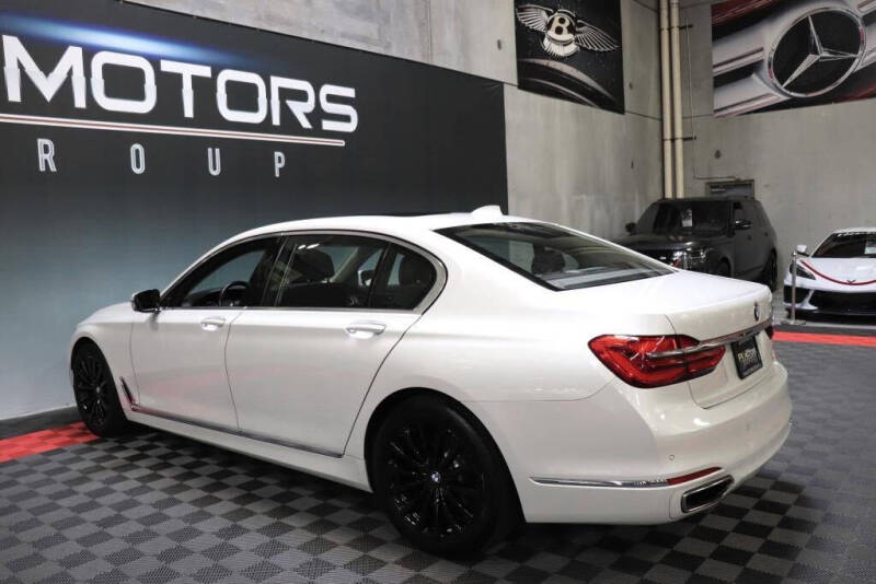 2016 BMW 7 Series 740i