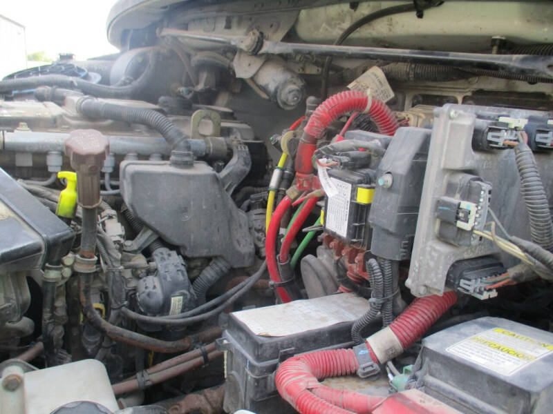 2018 Freightliner M2 106