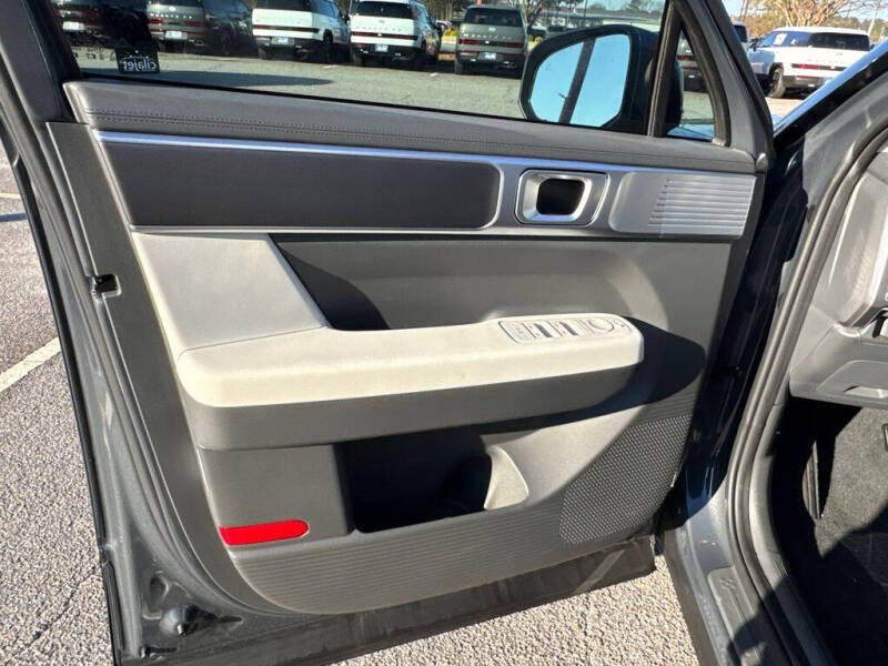 2026 Hyundai Santa Fe SE