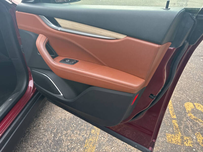 2017 Maserati Levante S