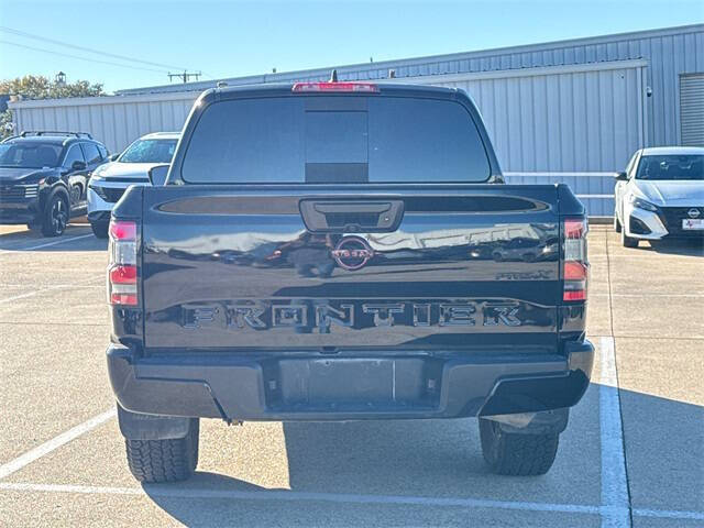 2024 Nissan Frontier PRO-X