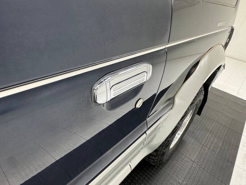 1995 Mitsubishi Montero