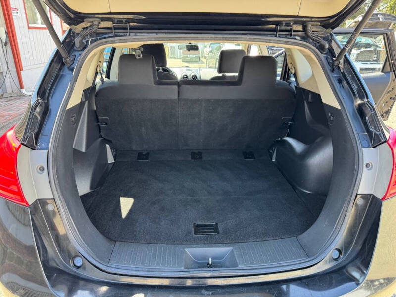 2011 Nissan Rogue S