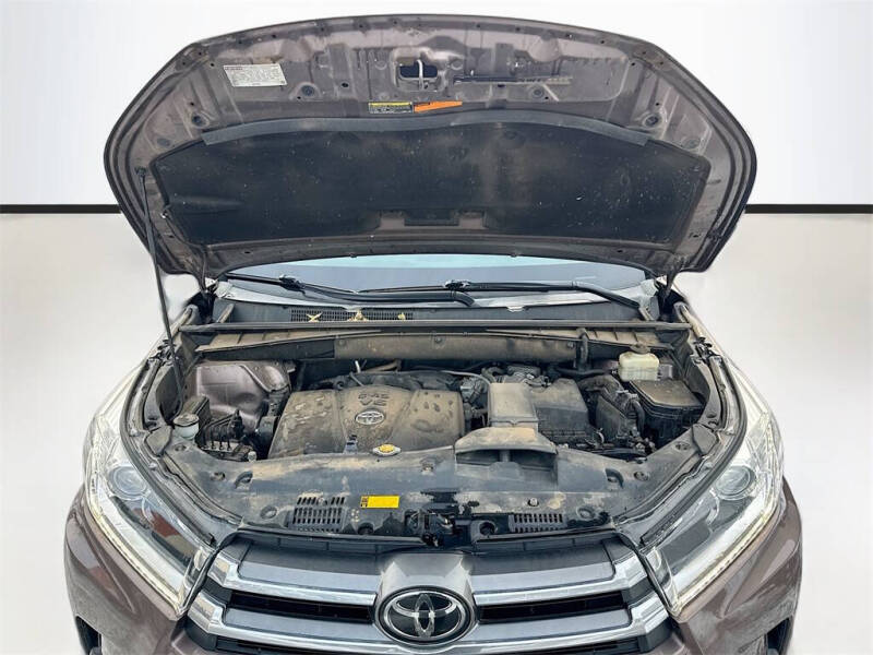 2017 Toyota Highlander Limited Platinum