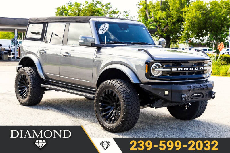 2022 Ford Bronco 4-Door Outer Banks's photo