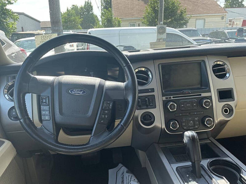 2017 Ford Expedition XLT