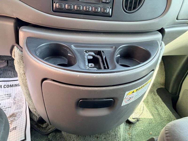 1999 Ford E-Series E-150