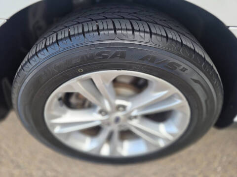 2014 Ford Taurus SEL