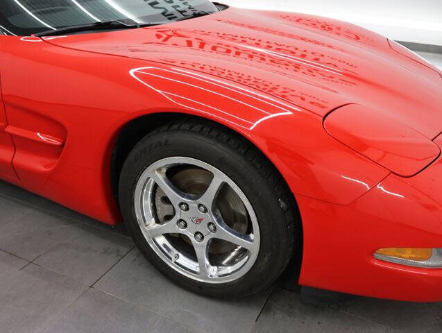 2004 Chevrolet Corvette