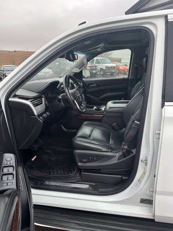 2015 GMC Yukon XL SLT