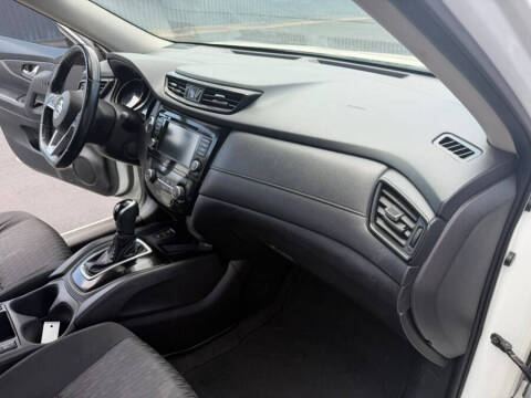 2020 Nissan Rogue