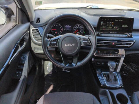 2022 Kia Seltos Nightfall
