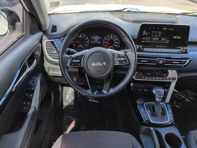 2022 Kia Seltos Nightfall