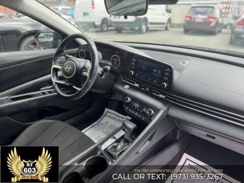 2022 Hyundai Elantra