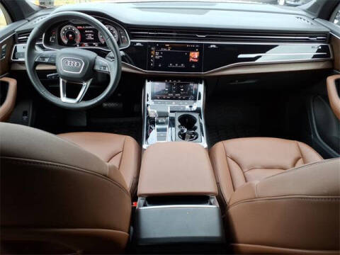 2025 Audi Q7 quattro Premium Plus 55 TFSI