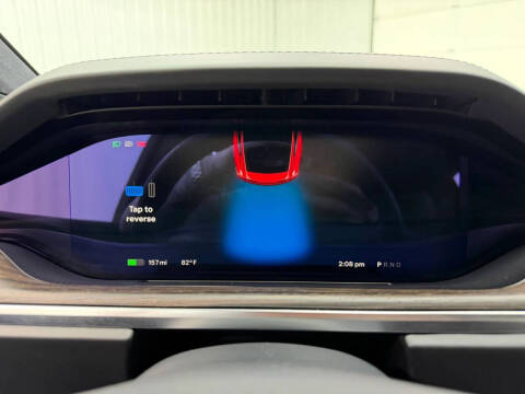 2023 Tesla Model X Standard Range